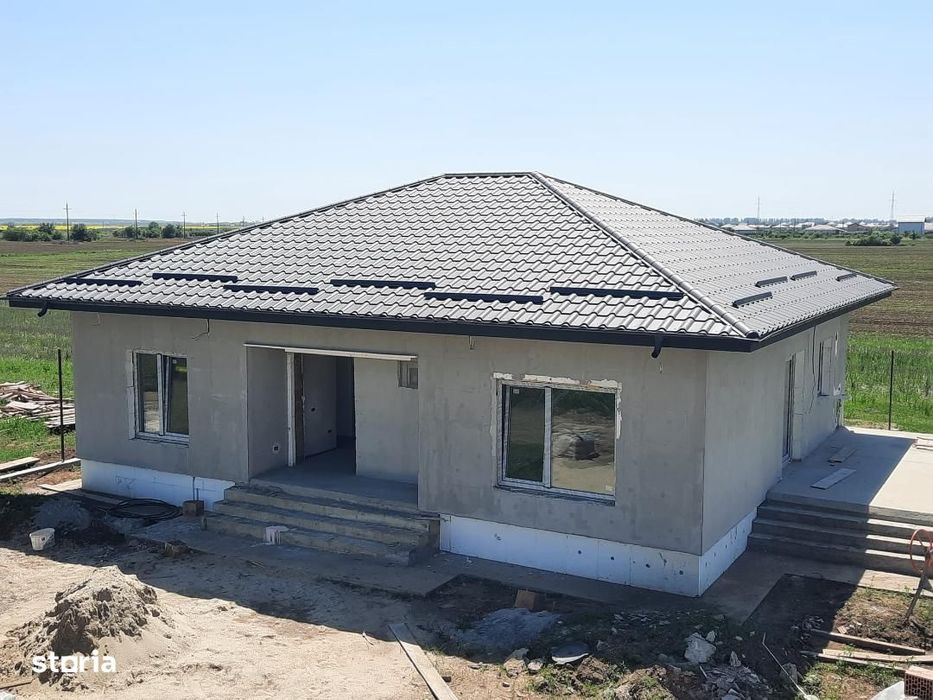 FARA COMISIOANE casa 4 camere 2 bai P+pod placa incalzire pardos beci