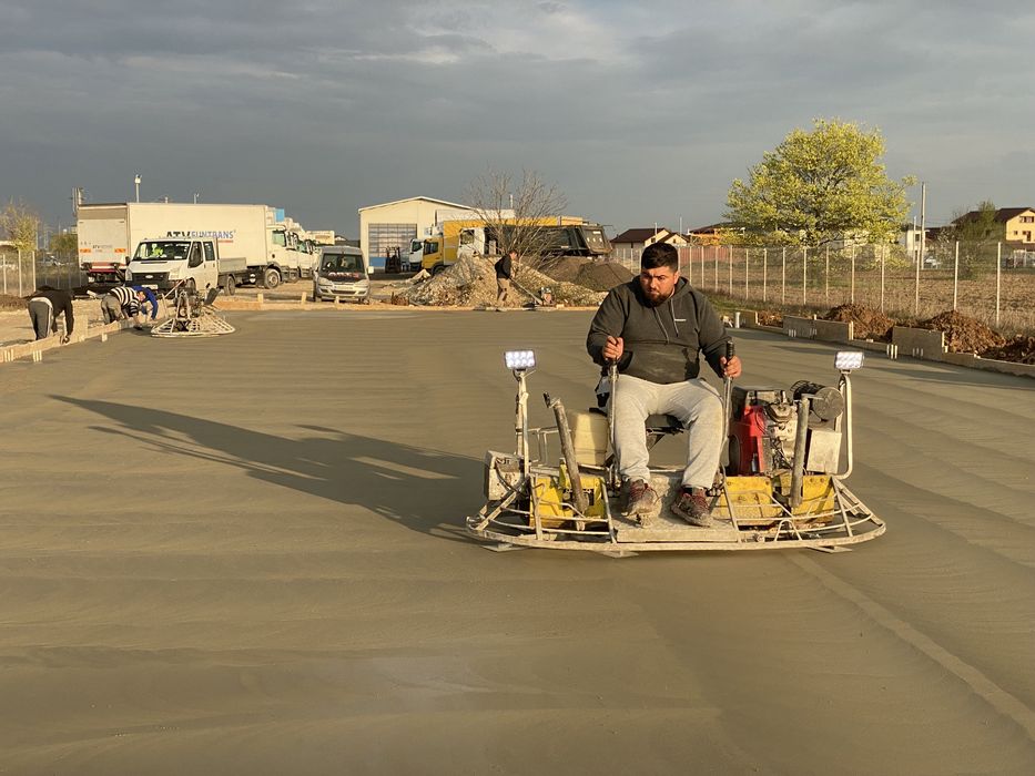 Beton Elicopterizat finisat mecanic cu quart