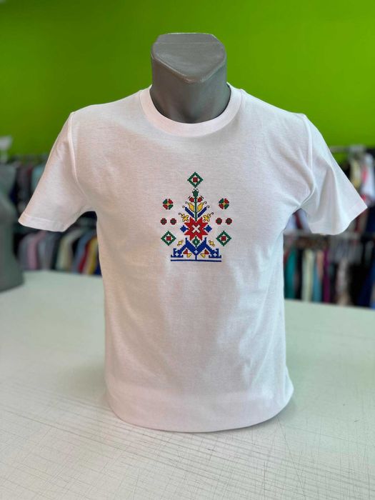 Тениски с бродерия ШЕВИЦА, различни размери