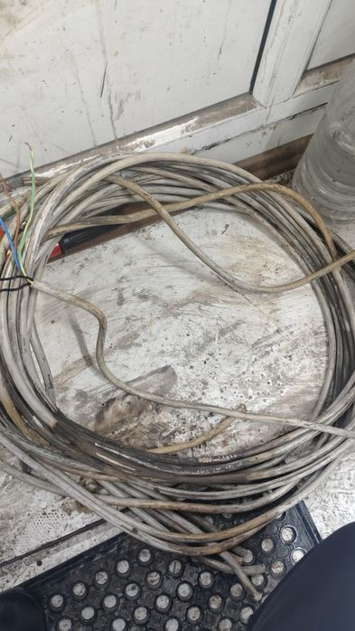 кабель для трёх фазы