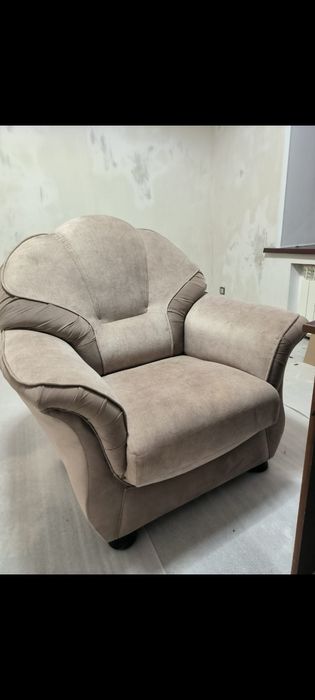 Продам кресло мягкое