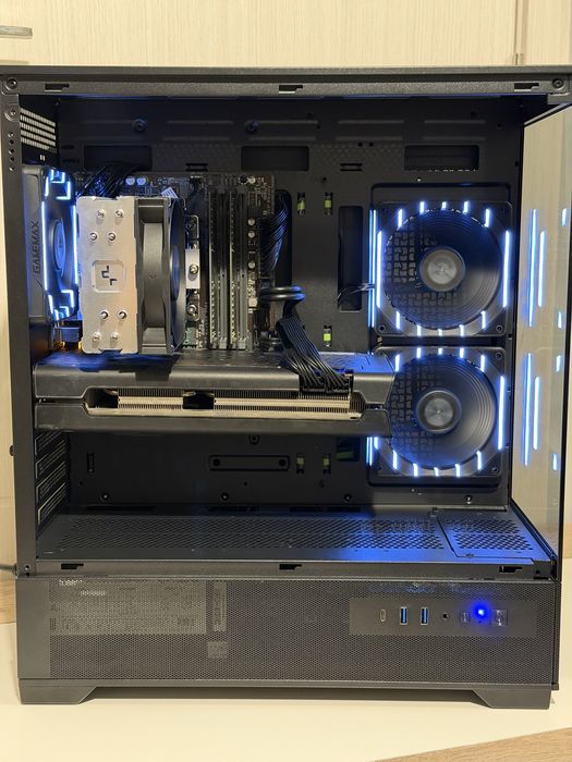 Геймърски компютър i7-6700, RX5700, 32GB