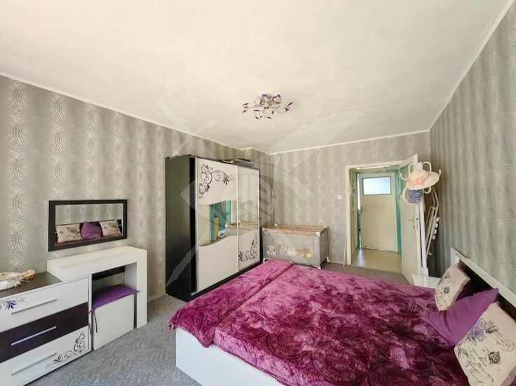 Продава се Многостаен апартамент в Бургас, Изгрев - 75 кв.м за 2000 €/кв.м - Снимка #6