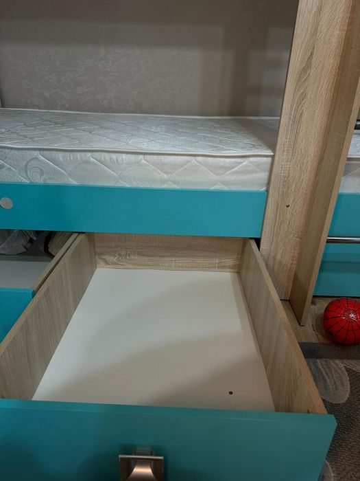 Детский кровать двухъярусная