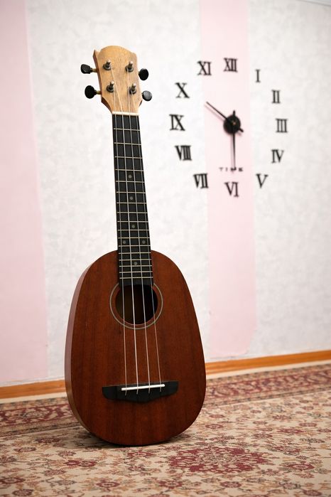 Музыкальный Инструмент Укулеле