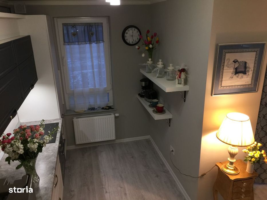 Apartament 2 camere, balcon, Tractorul, Brașov