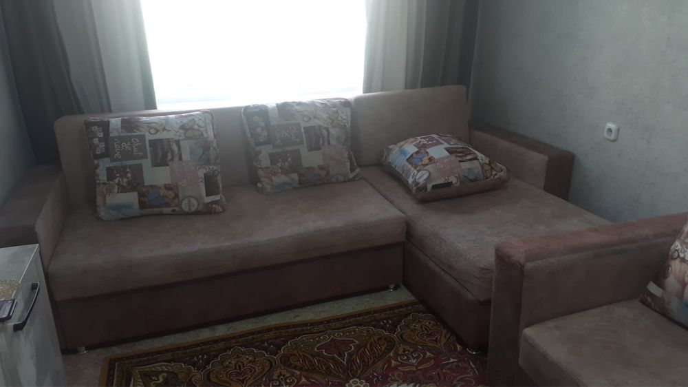 Продам срочно два дивана