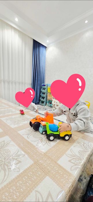 Bolajonlarni o'z uyimda qarayman