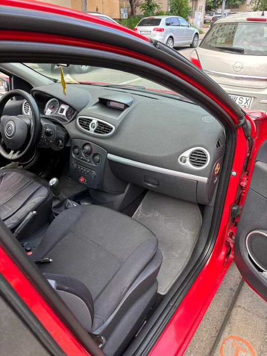 RENAULT Clio 2006 — imagine 4