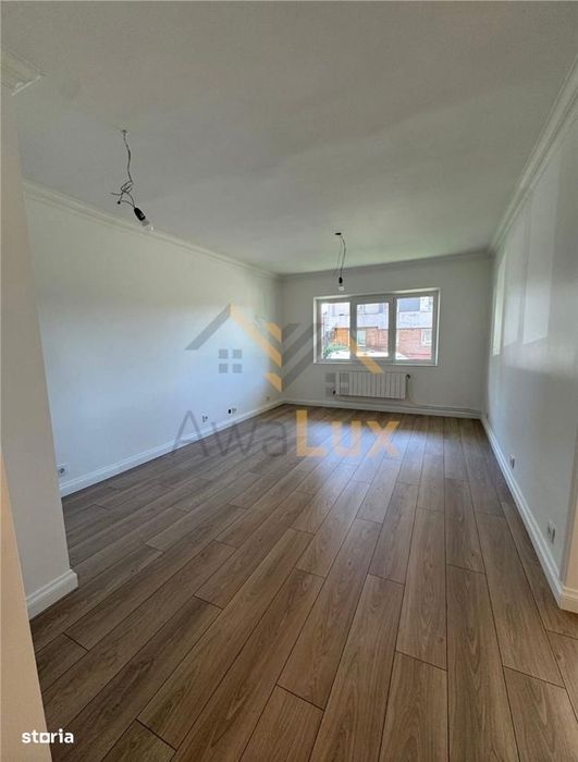 Apartament 3 camere de vanzare, str. Marasesti
