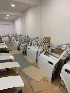 Kuzov detallar sotiladi Yengi Zavod detallar