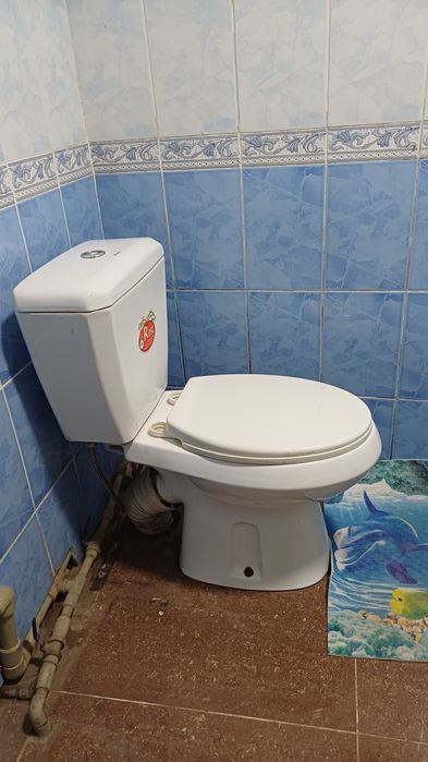 Продам унитаз в хорошем состоянии