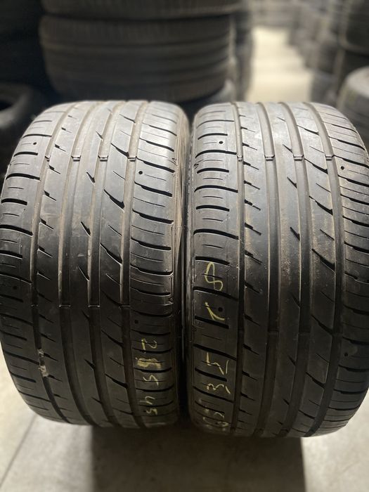 2x 265 35 18 Falken Ziex Ze914