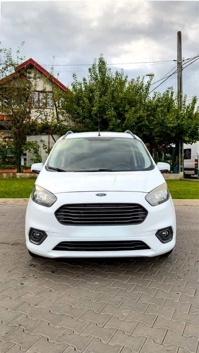 FORD Tourneo Courier 2017 — imagine 2