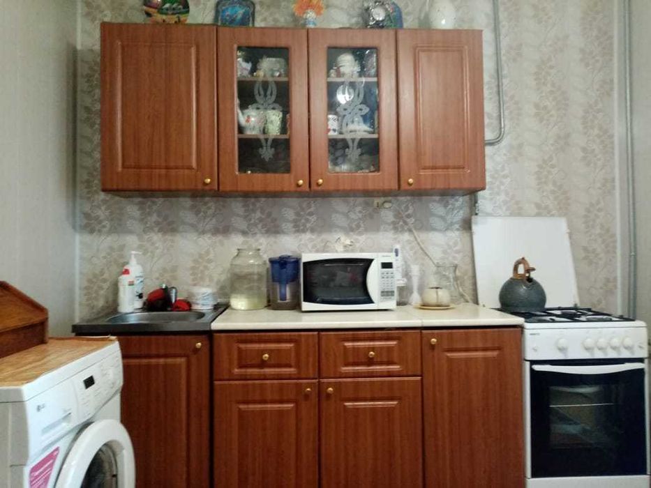 Кухонный гарнитур (б/у)