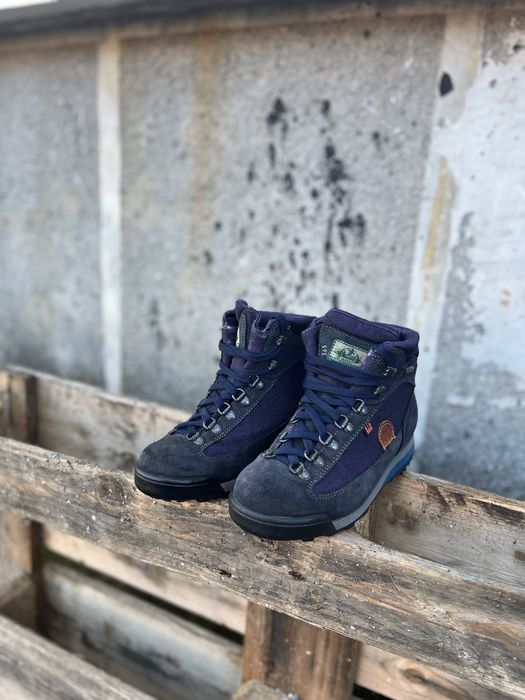 Bocanci AKU vibram hiking drumetie munte trekking