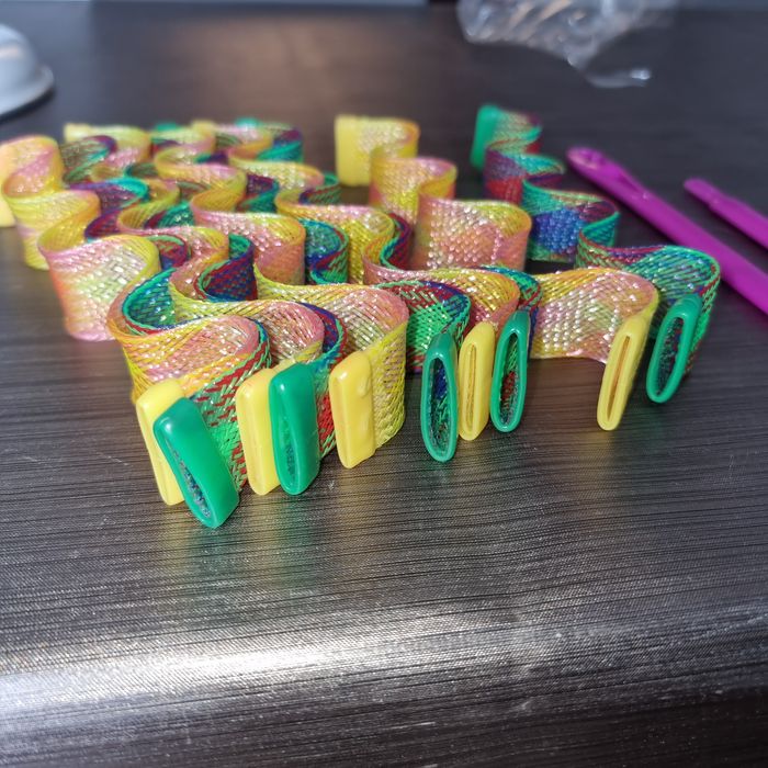 Уред за къдрене на коса тип вълни