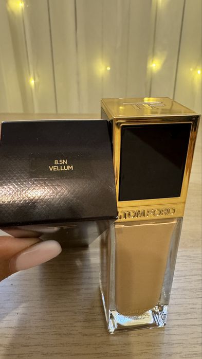 Тональный крем Tom Ford Architecture