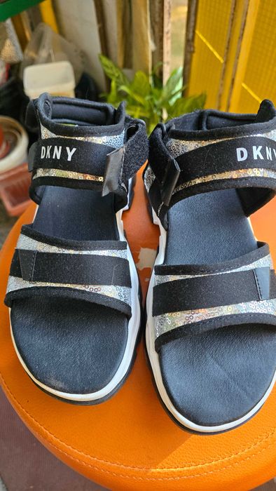Сандали дамски DKNY 39 номер