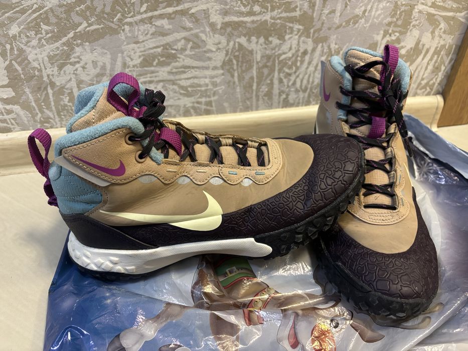 Маратонки Найк. Размер 38