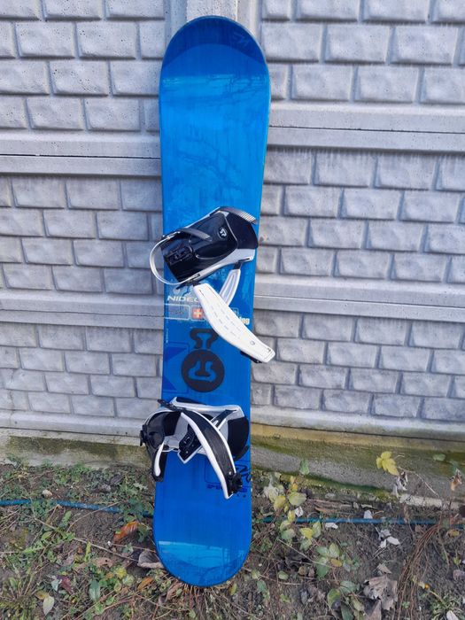 Placa snowboard Nidecker Picto 153 cm + legaturi SnowPro