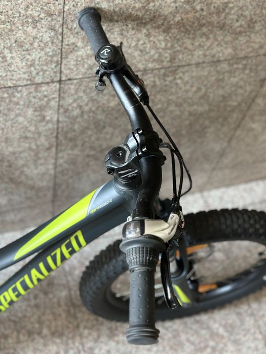 Велосипед SPECIALIZED 20” RipRock