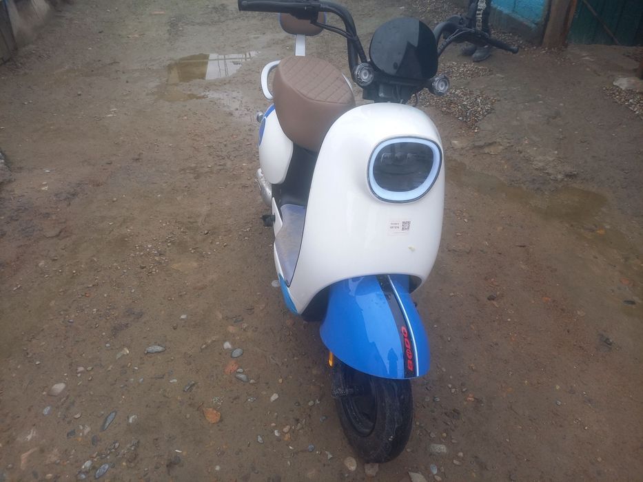 Скутер сотилади янги хали