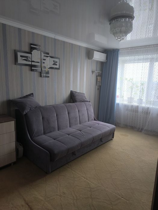 Продам 2-х комнатную квартиру(бывшее общежитие СХИ)