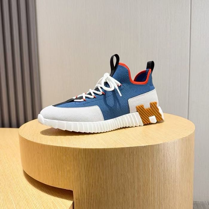 Продам кроссовки HERMES PARIS