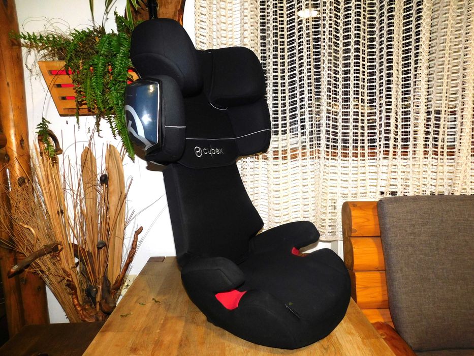 Scaun auto / inaltator Cybex Pallas /grupa 9-36 kg / 1-12 ani