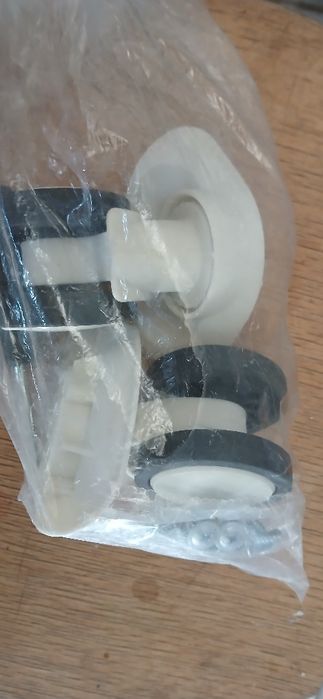 Продаётся колеса для чемодана