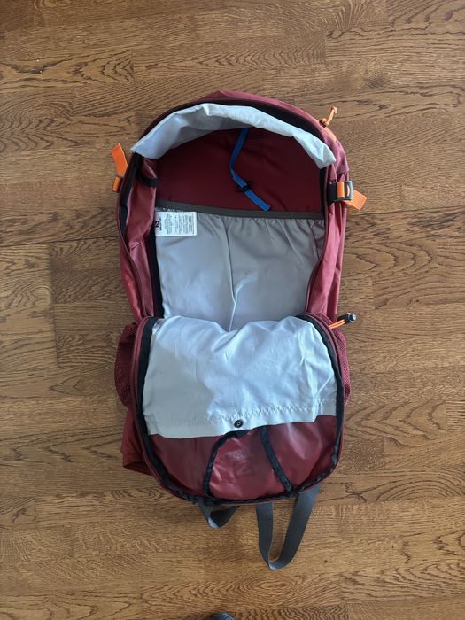Rucsac Salomon 25L – stare impecabilă