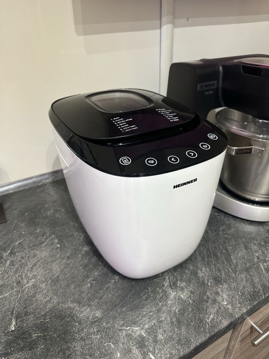 Masina de facut paine Heinner