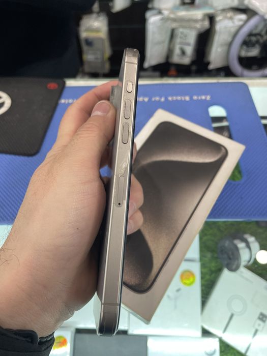 Iphone 15pro max 256gb