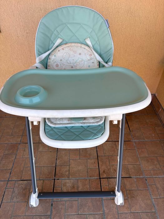 Vand Scaun de masa Wunderkid Joy bebe 0-2 ani