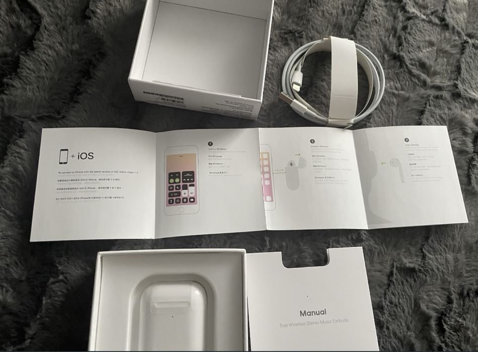 Casti AirPods 2 Apple