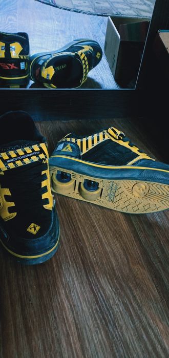 Кроссовки роллики