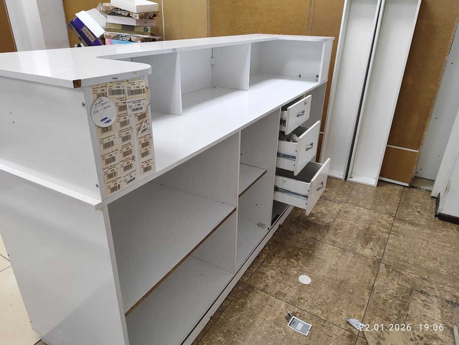 Продам ресепшн.б/у.