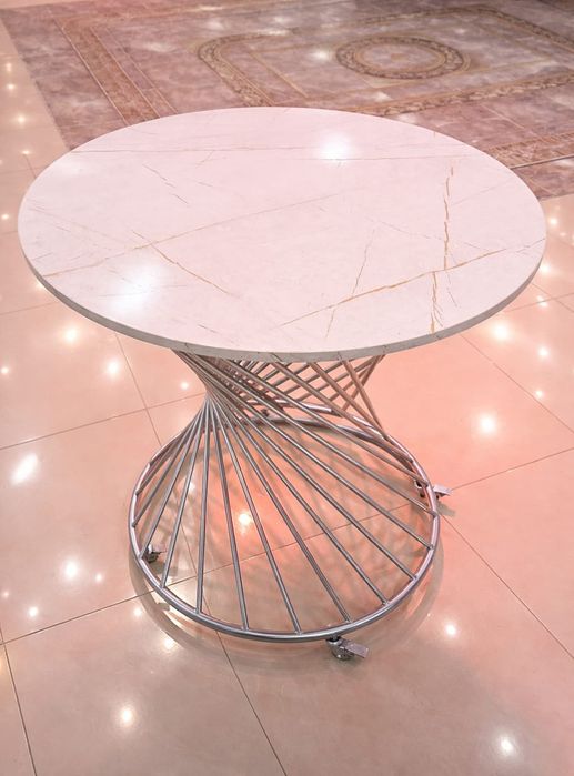 Тортница стол лофт