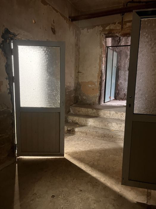 Склад йоки ишлаб чикаришга  арендага берилади