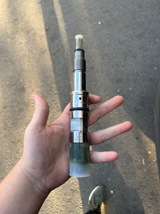 Продам Форсунка Bosch дизельная