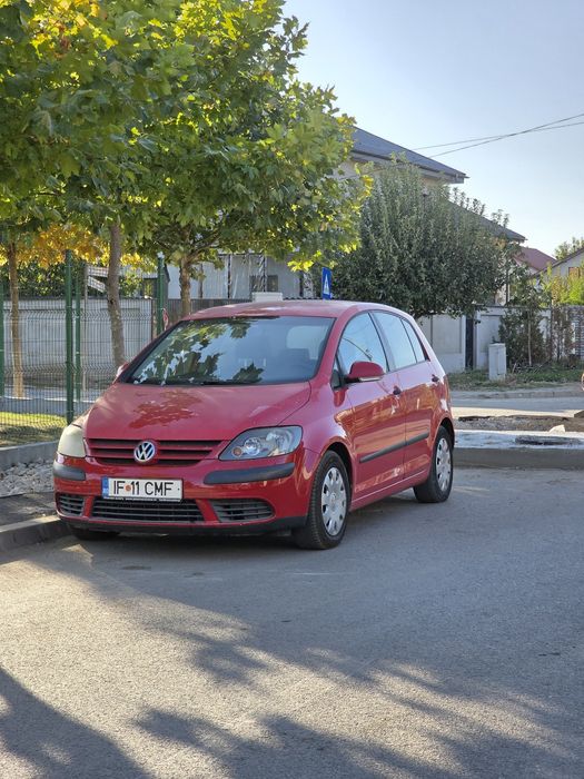 Golf  5 plus  1.6 Benzina