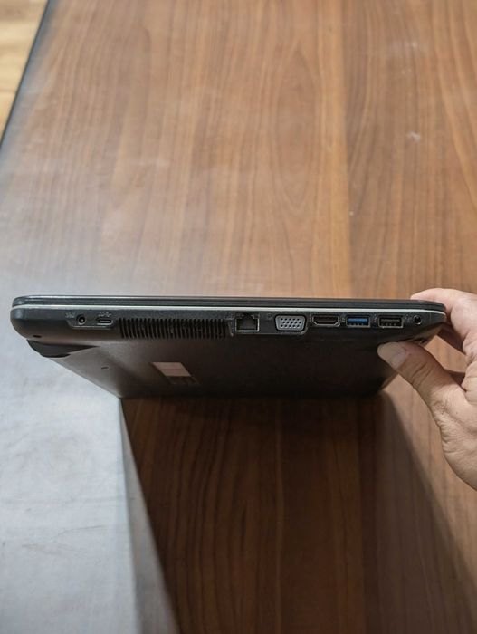 Продаётся ноутбук Asus X540S в хорошем состоянии