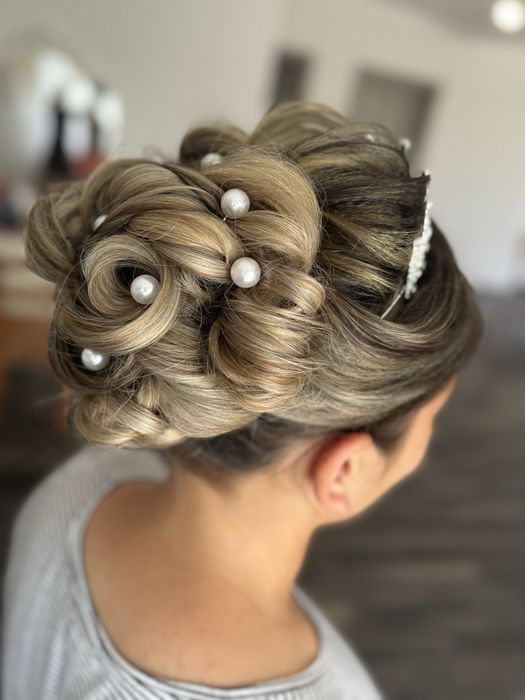 Coafat la Domiciliu / suvite / balayage / tuns / mireasa