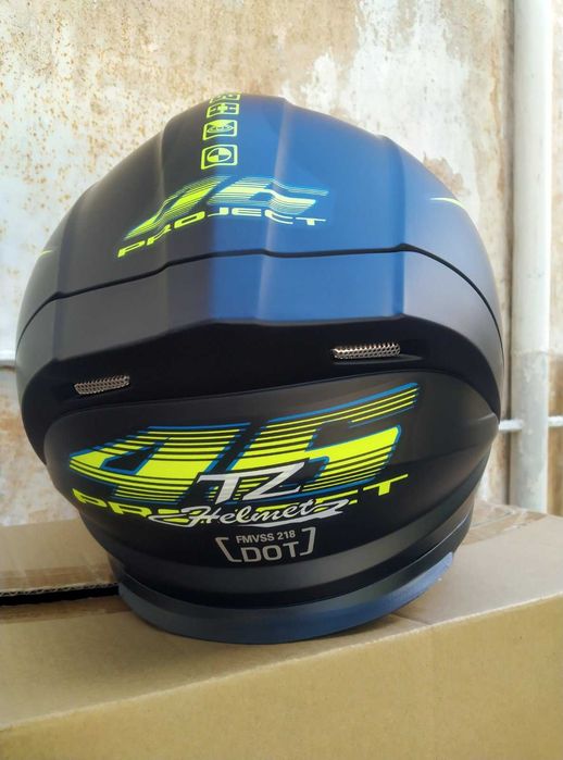 Мото каска Dual Visor – Интегрална Racing  каска за мотор атв, сутер колело байк, тротинетка с карбон ефект и слънчев визьор размери от С до ХЛ