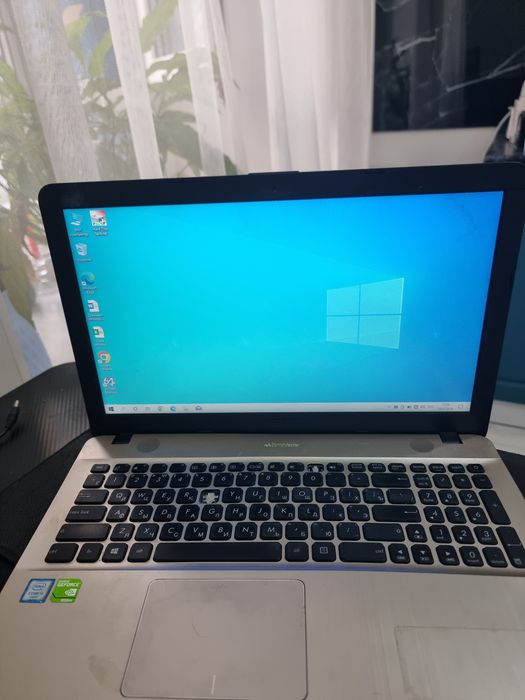 Ноутбук Asus x541 core i3