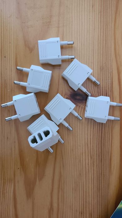 Адаптер за контакт, адаптер за китайско зарядно/щепсел US (CN) към EU,