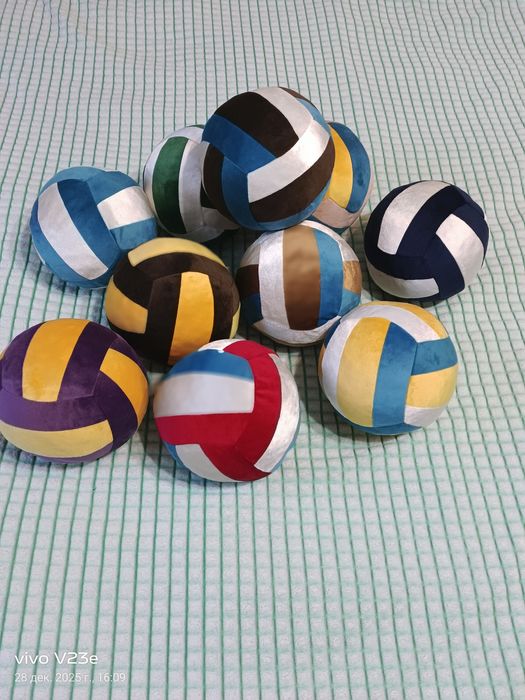 Жұмсақ доптарға тапсырыс аламын