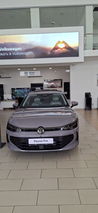 Volkswagen Passat Pro