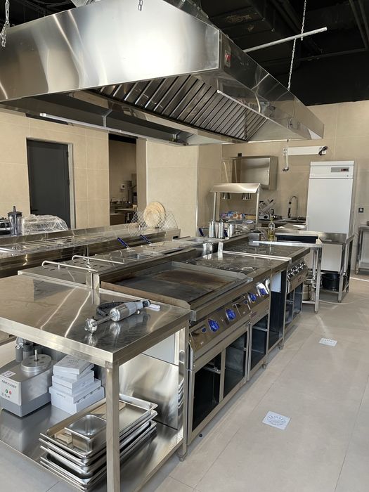 Стол нержавейка , мойка , сушилка